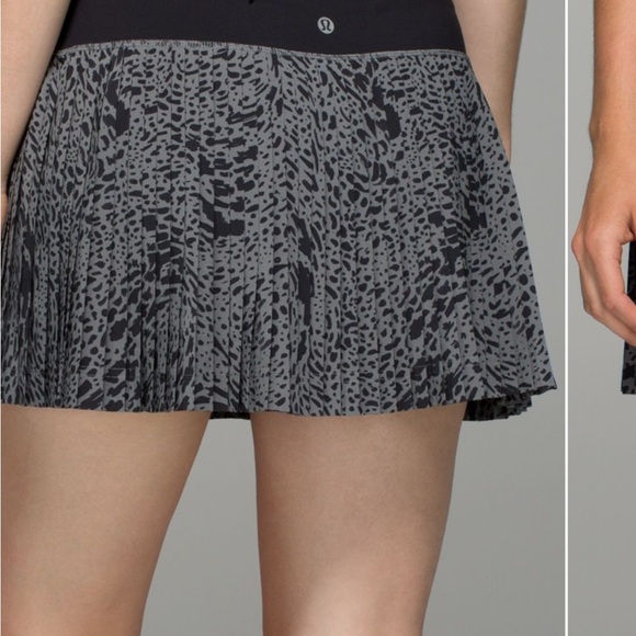 lululemon athletica Pleat to Street Skirt - Picture 2 of 6